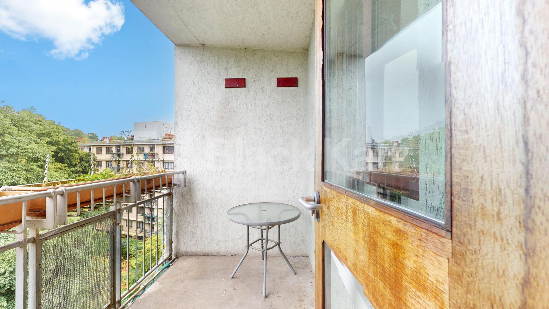 			2 Bedroom, 1 bath, 1 reception Flat			 Birkenhead Street, Kings Cross